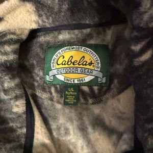 Cabela's Camouflage Outdoor Vest